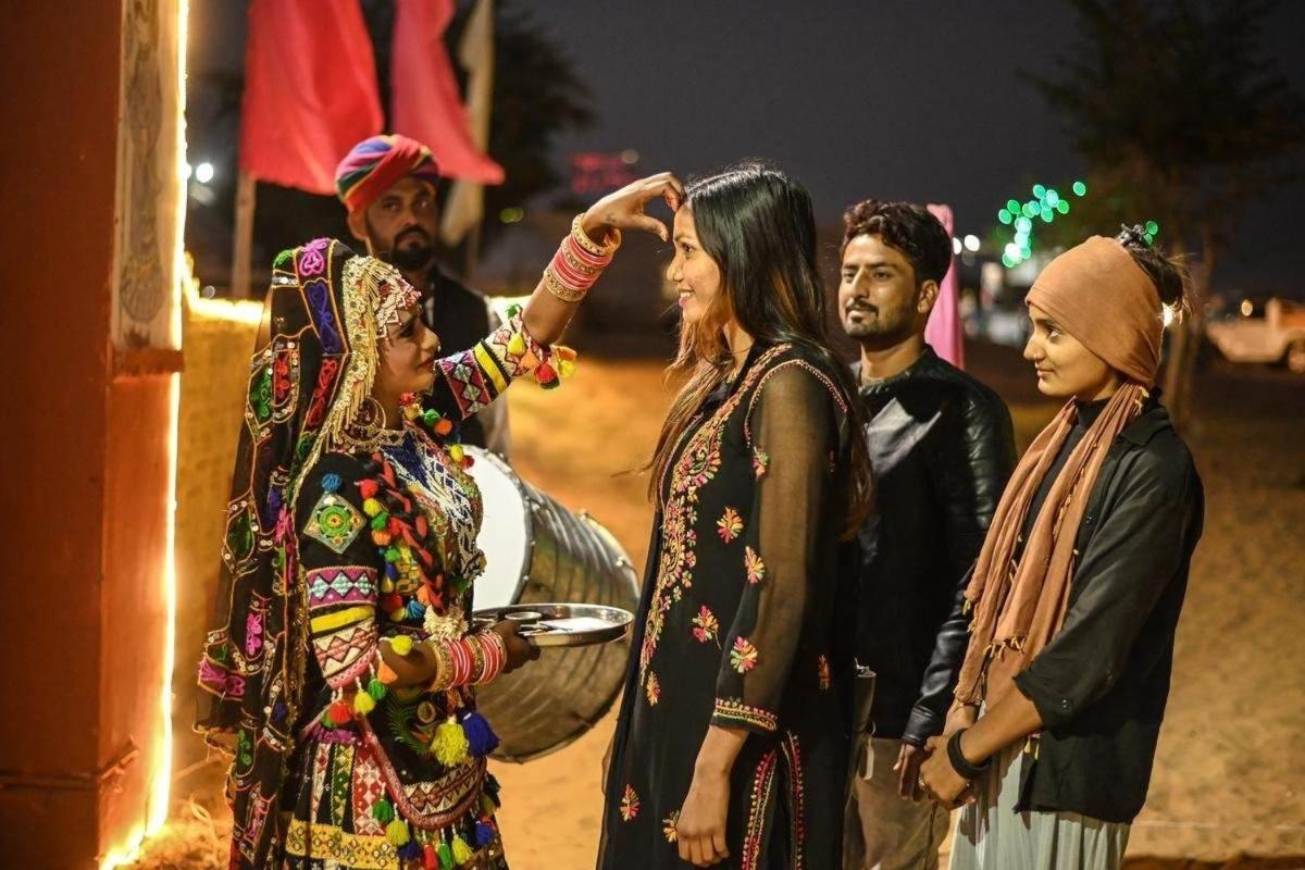 فندق Golden Rose Heritage Desert Safari Camp جيلسامر المظهر الخارجي الصورة